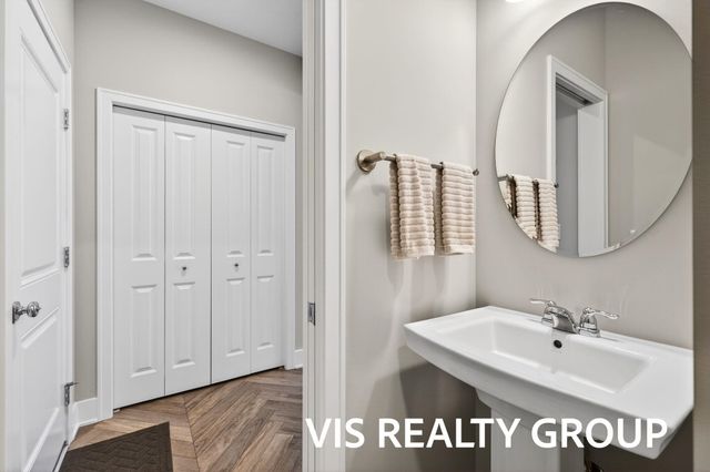 12965 Pine Glen Drive, Grand Haven Twp, MI 49417