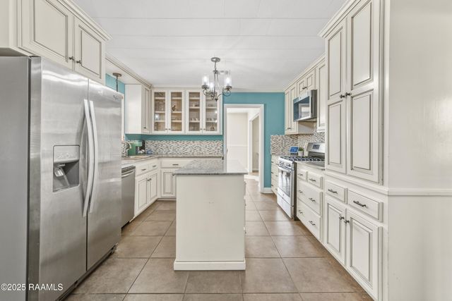 1122 Dugas Road, Lafayette, LA 70507