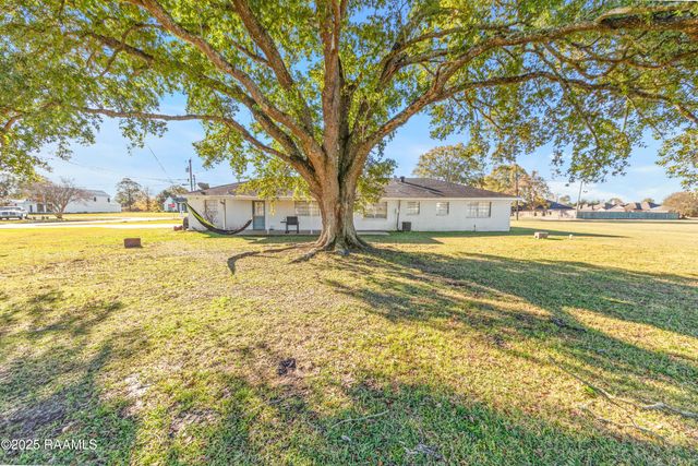 1122 Dugas Road, Lafayette, LA 70507