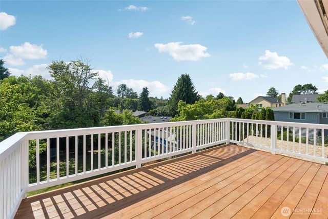 9623 54th Avenue S, Seattle, WA 98118