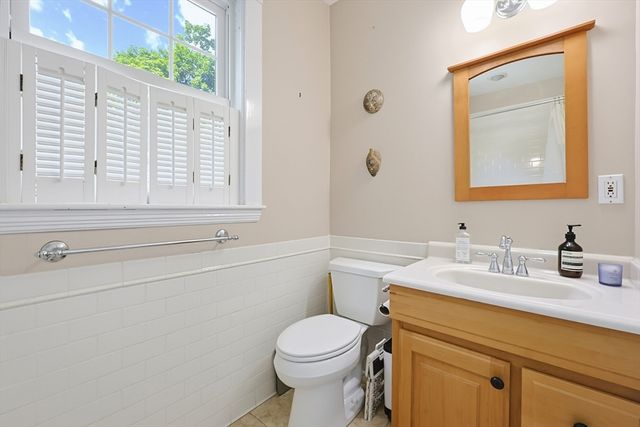 412 Neponset St, Canton, MA 02021