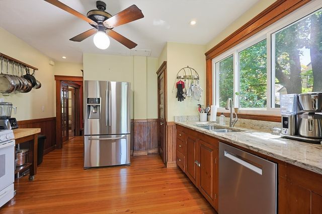 412 Neponset St, Canton, MA 02021