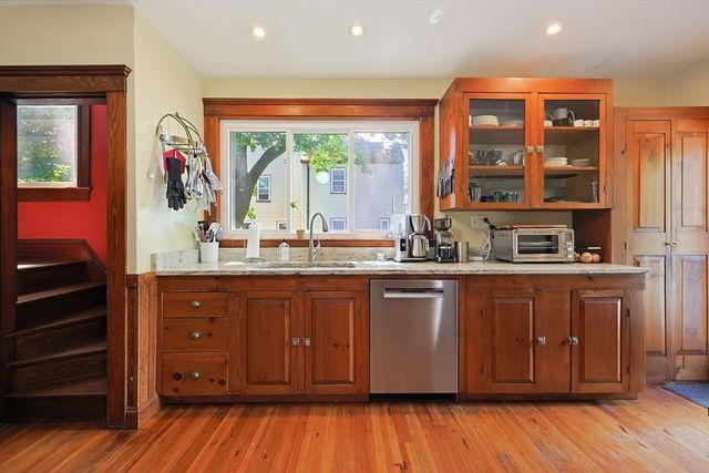 412 Neponset St, Canton, MA 02021