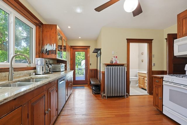 412 Neponset St, Canton, MA 02021