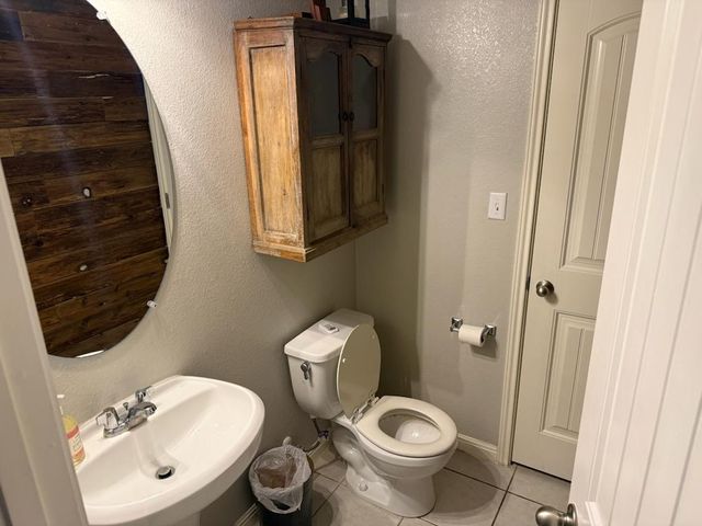 351 Wincliff DR, Buda, TX 78610