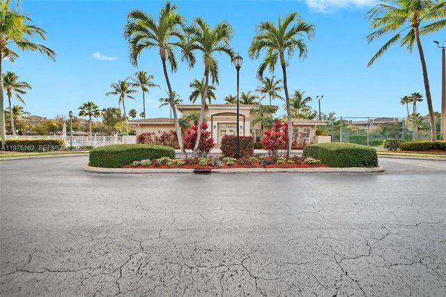 7727 Southampton Ter 303, Tamarac, FL 33321