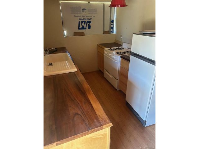 1380 Oak Dr, Westcliffe, CO 81252