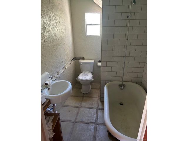1380 Oak Dr, Westcliffe, CO 81252