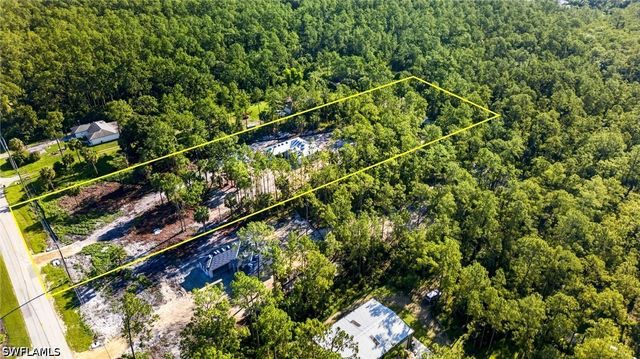 848 DESOTO BLVD S, Naples, FL 34117