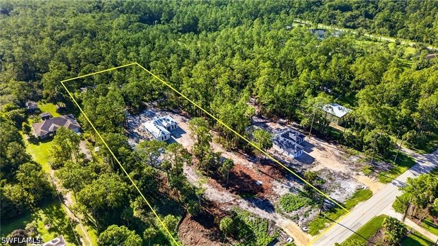 848 DESOTO BLVD S, Naples, FL 34117