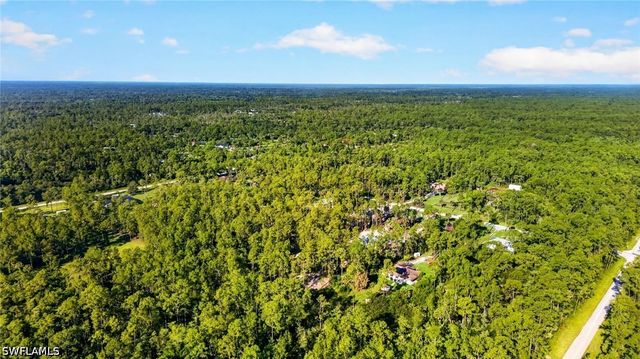 848 DESOTO BLVD S, Naples, FL 34117