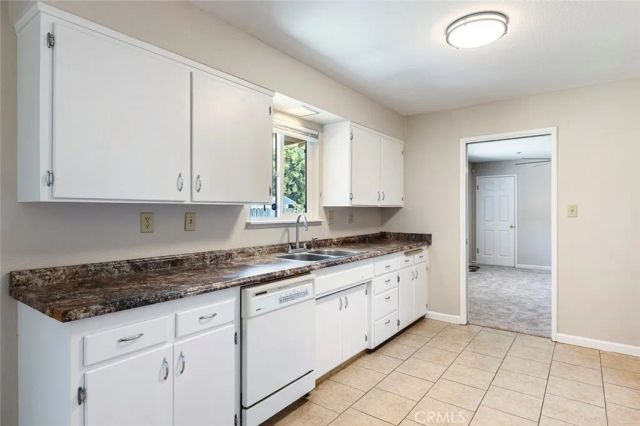 1122 Kensington Drive, Merced, CA 95340