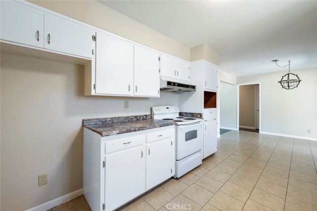 1122 Kensington Drive, Merced, CA 95340