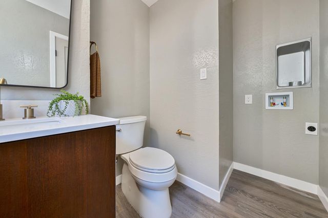 1756 Vallejo Way, Sacramento, CA 95818