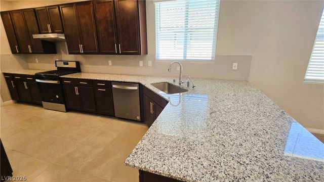 5912 Bruselas Street, Las Vegas, NV 89113