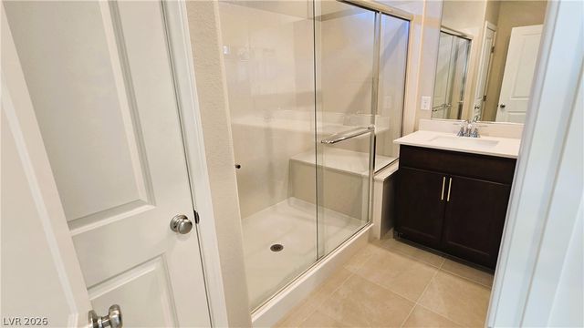 5912 Bruselas Street, Las Vegas, NV 89113