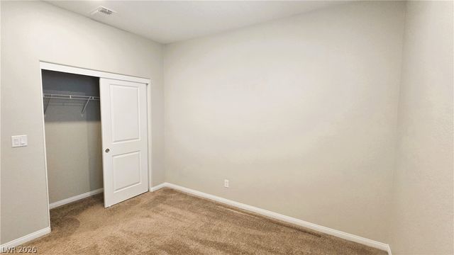 5912 Bruselas Street, Las Vegas, NV 89113