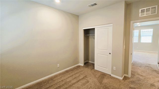 5912 Bruselas Street, Las Vegas, NV 89113