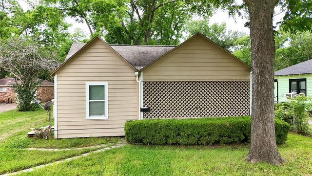 3909 Lavender Street, Houston, TX 77026
