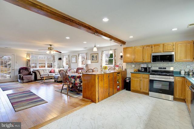 8328 D ST, Chesapeake Beach, MD 20732