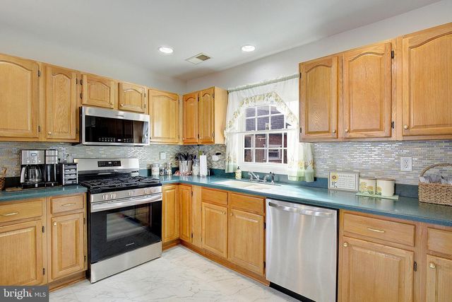 8328 D ST, Chesapeake Beach, MD 20732