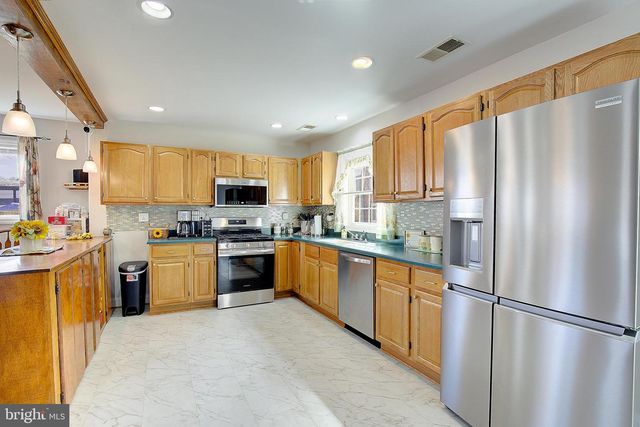 8328 D ST, Chesapeake Beach, MD 20732