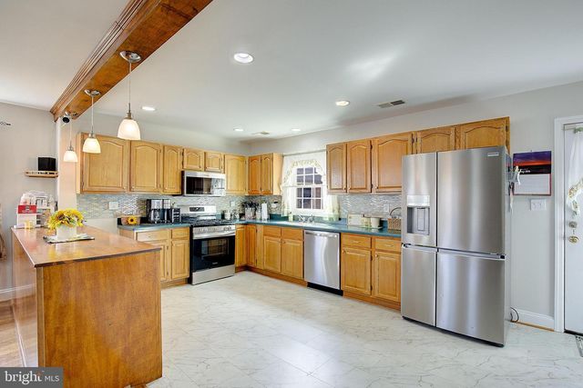 8328 D ST, Chesapeake Beach, MD 20732