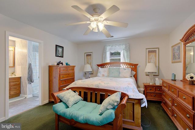 8328 D ST, Chesapeake Beach, MD 20732