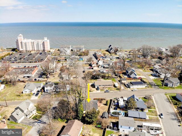 8328 D ST, Chesapeake Beach, MD 20732