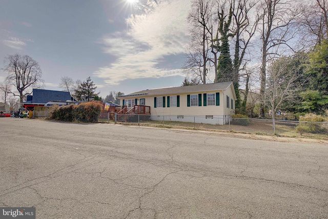 8328 D ST, Chesapeake Beach, MD 20732