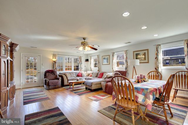 8328 D ST, Chesapeake Beach, MD 20732