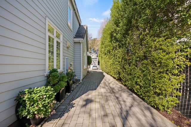 760 Partridge Avenue, Menlo Park, CA 94025