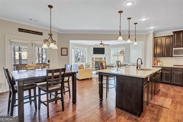 1854 Heatherbrooke Court NW, Acworth, GA 30101