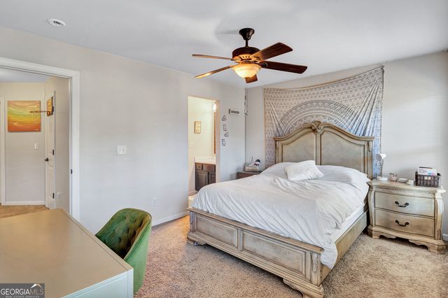 1854 Heatherbrooke Court NW, Acworth, GA 30101