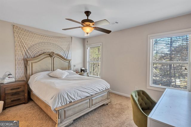 1854 Heatherbrooke Court NW, Acworth, GA 30101