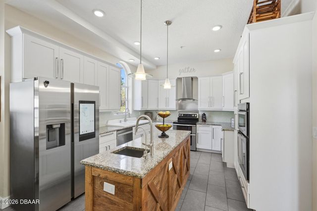 5444 Us Highway 17, Deleon Springs, FL 32130