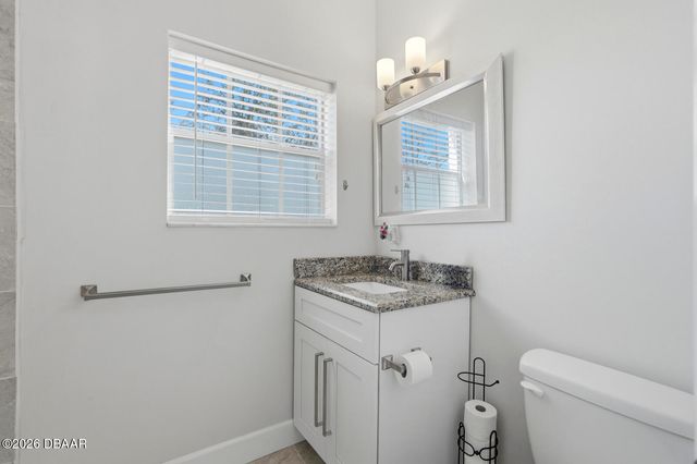 5444 Us Highway 17, Deleon Springs, FL 32130