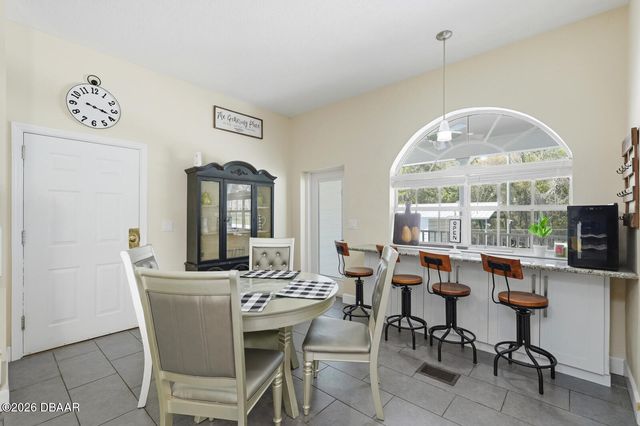 5444 Us Highway 17, Deleon Springs, FL 32130