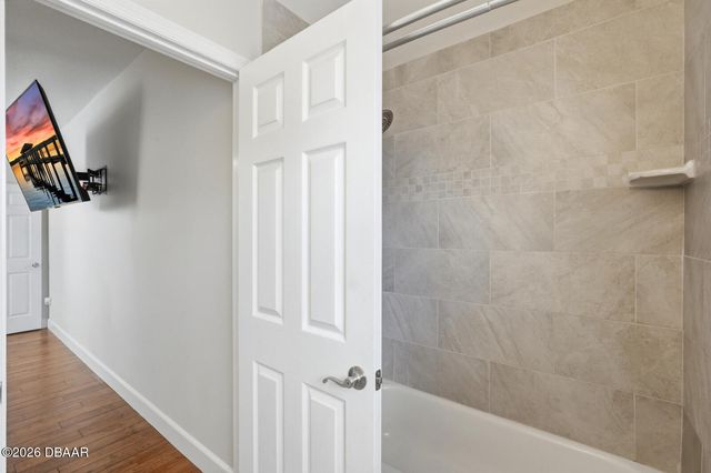 5444 Us Highway 17, Deleon Springs, FL 32130