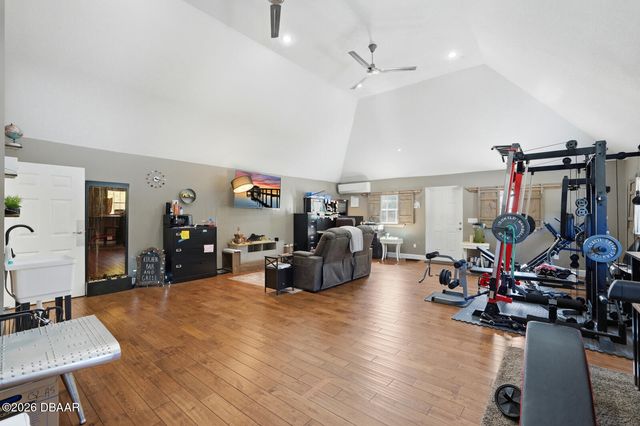 5444 Us Highway 17, Deleon Springs, FL 32130