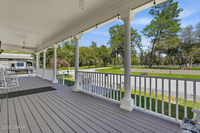 5444 Us Highway 17, Deleon Springs, FL 32130