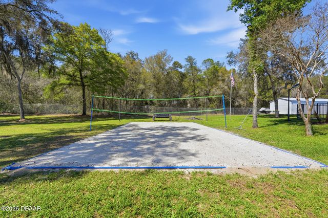 5444 Us Highway 17, Deleon Springs, FL 32130