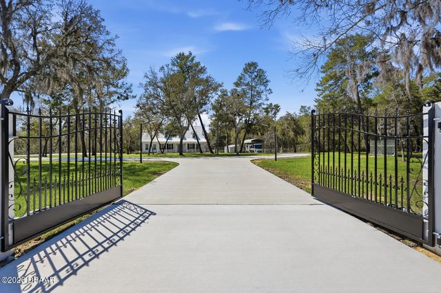 5444 Us Highway 17, Deleon Springs, FL 32130
