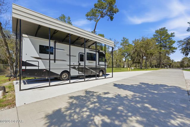 5444 Us Highway 17, Deleon Springs, FL 32130