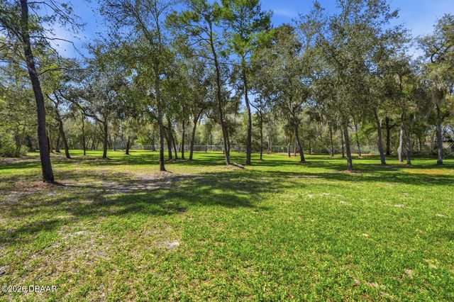 5444 Us Highway 17, Deleon Springs, FL 32130