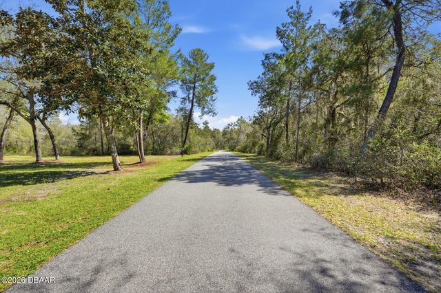 5444 Us Highway 17, Deleon Springs, FL 32130