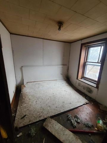 369 S 4th Avenue, Kankakee, IL 60901