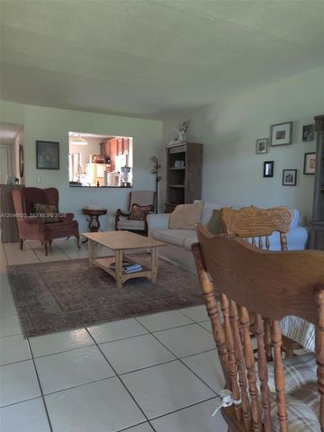 300 E Club Cir 108, Boca Raton, FL 33487