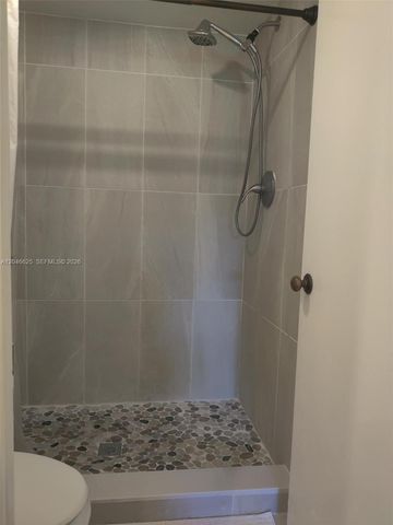 300 E Club Cir 108, Boca Raton, FL 33487