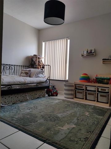 300 E Club Cir 108, Boca Raton, FL 33487